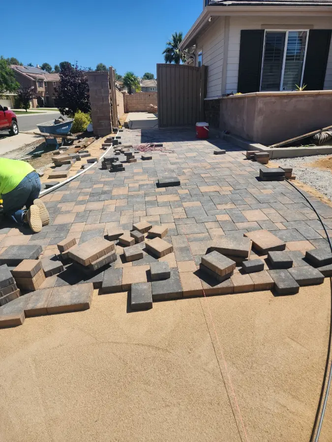 Can Pavers Cover a Cracked Concrete Patio or Driveway?
